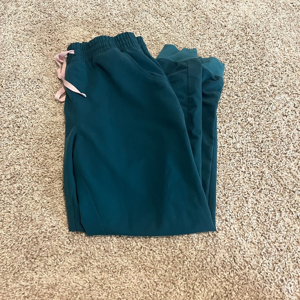 Caribbean blue figs jogger pants